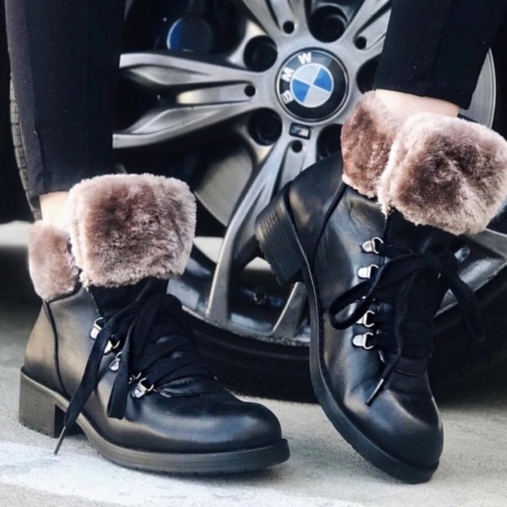 Steven Madden Leather Paloma Faux Fur Ankle Boot Booties Run 7 Like New